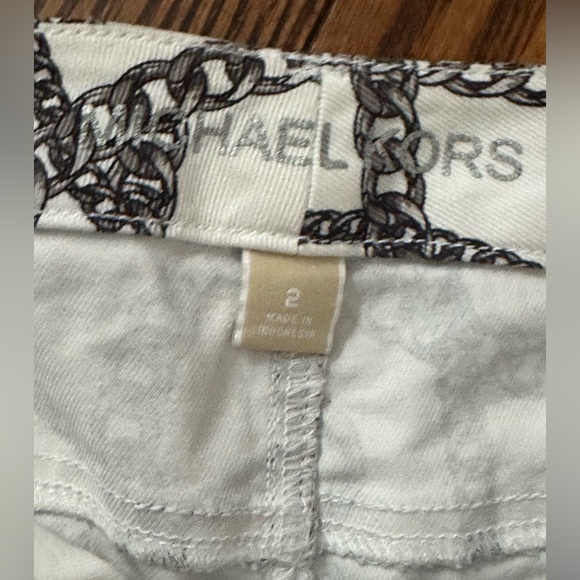 Michael Kors White Chain Print Jean Shorts - Picture 4 of 4